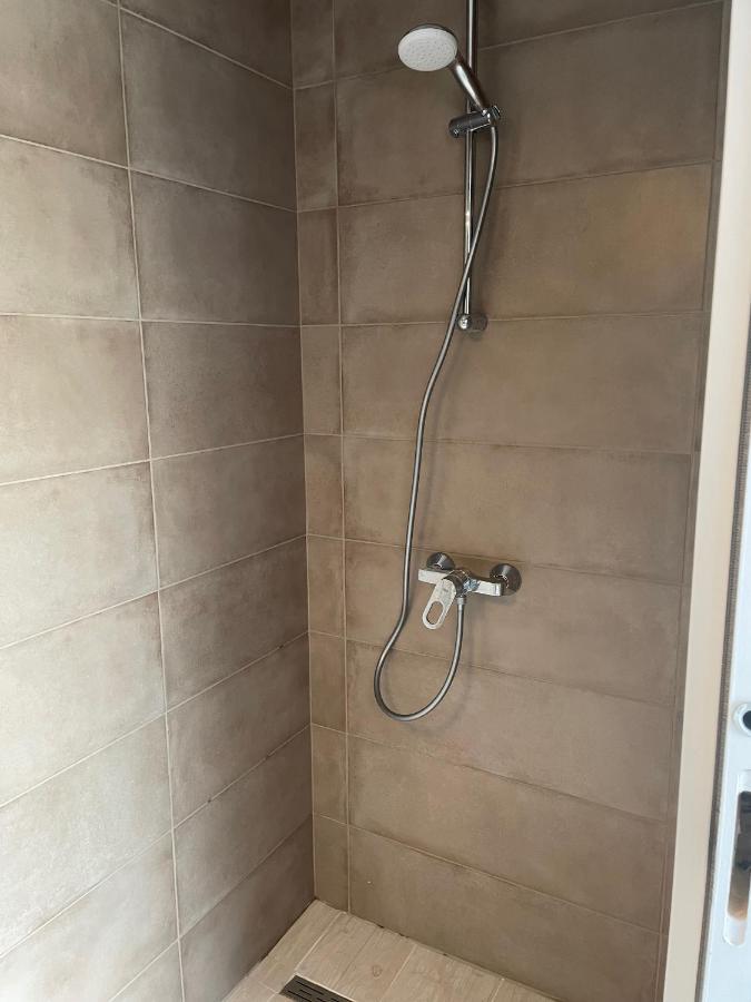ורנו Maison La Capucine Sur Quai De Seine, Wifi, Machine A Laver, Parking Prive Gratuit מראה חיצוני תמונה
